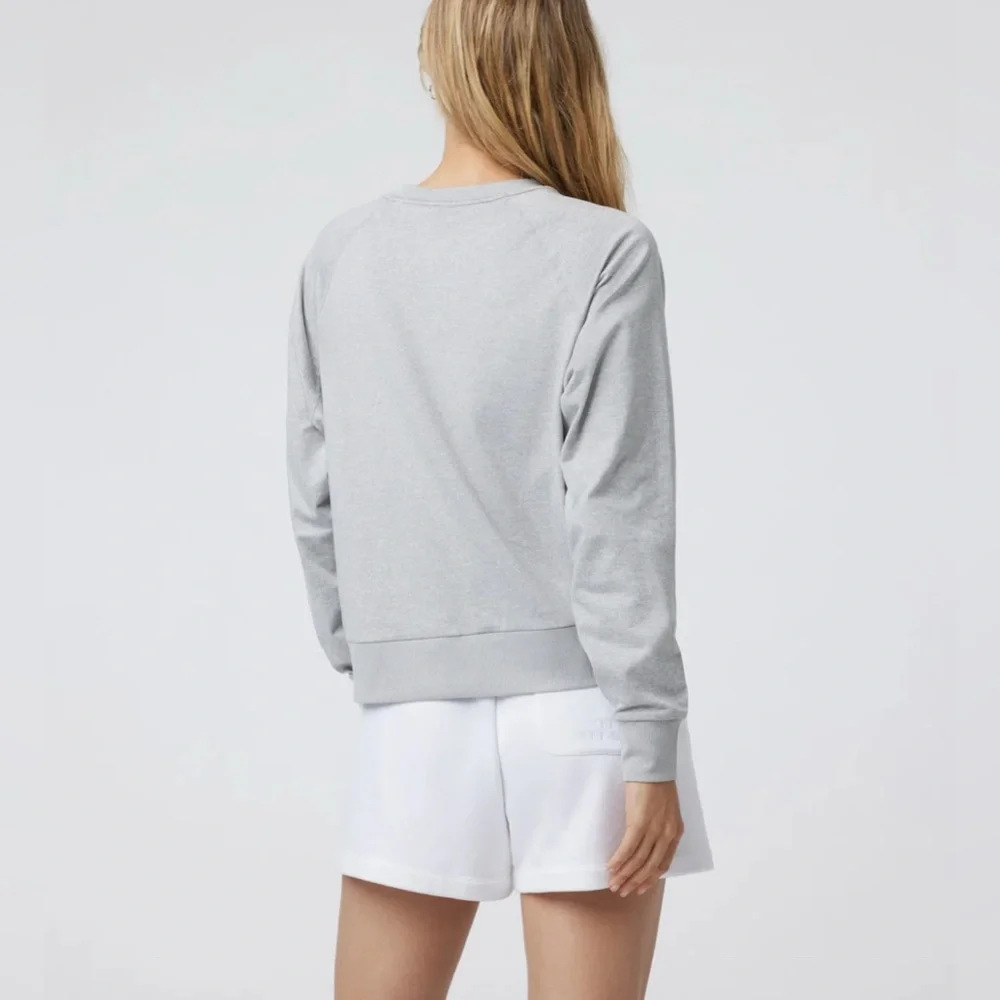 Vuori Gray Women's Top - Picture 2 of 8